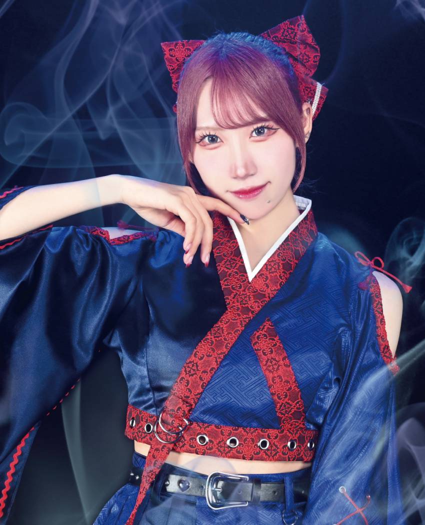 賀茂さゆ_アーティスト写真2